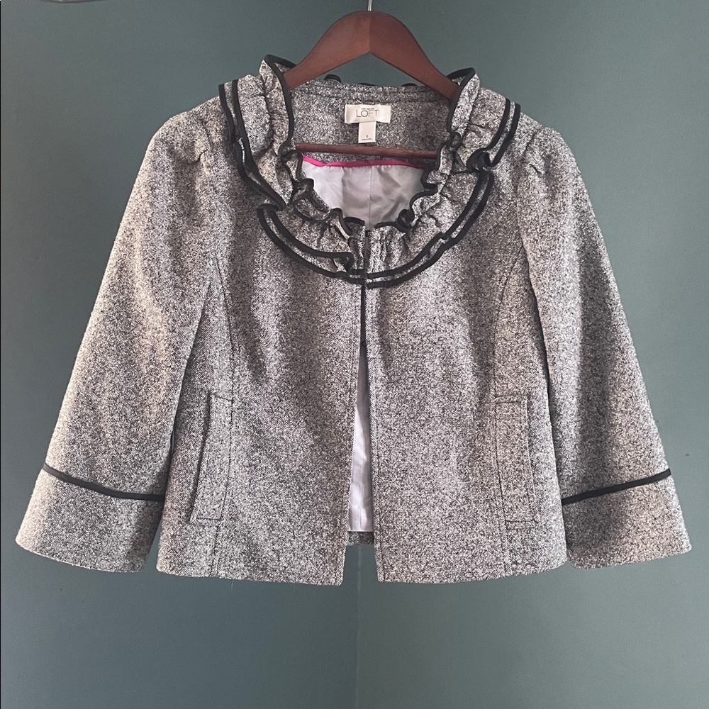 LOFT Women's Black and White Ruffle Blazer